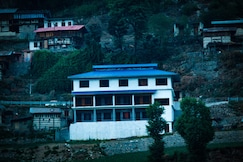 Hotel Holiday Homes, Chakrata