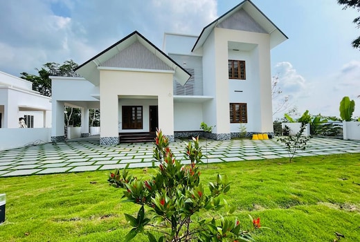 Highrange Rooms in Villa