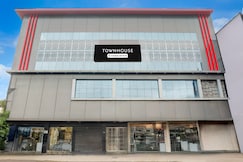 Townhouse ISBT Vijay Nagar Jabalpur, Narsinghpur