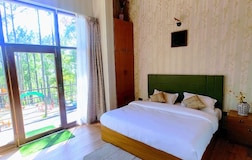 Luxury deluxe room - cozy with mountain view