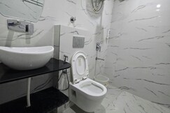 Kashi imperial-Luxury rooms in posh area, Varanasi