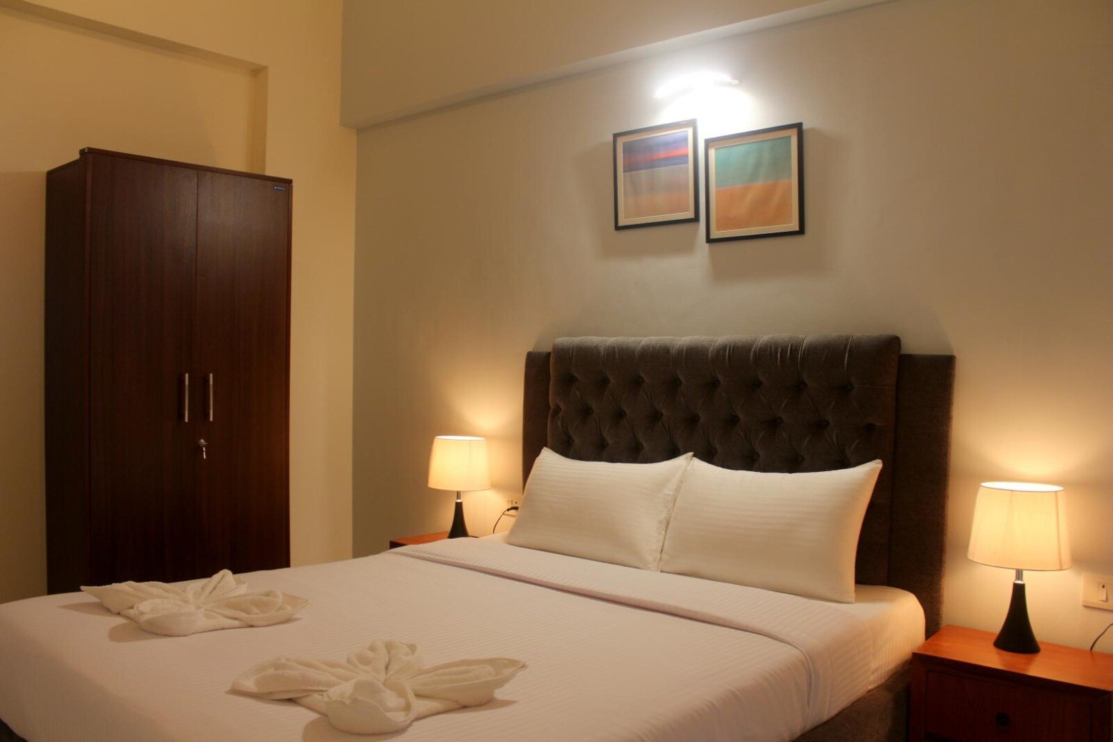 Calma 3BHK near Casinos and Beaches for Families only - Tap to explore photos