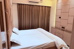 Casa Royale: An Escape with Elegance & PlayStation, Amritsar