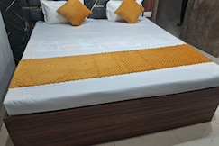 THE STUMP FAMILY RESTAURANT & HOTEL, Robertsganj