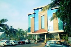 The Hotel Relax, Kankavli