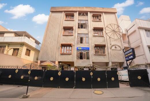 FabExpress Home Tree Service Apartment T Nagar