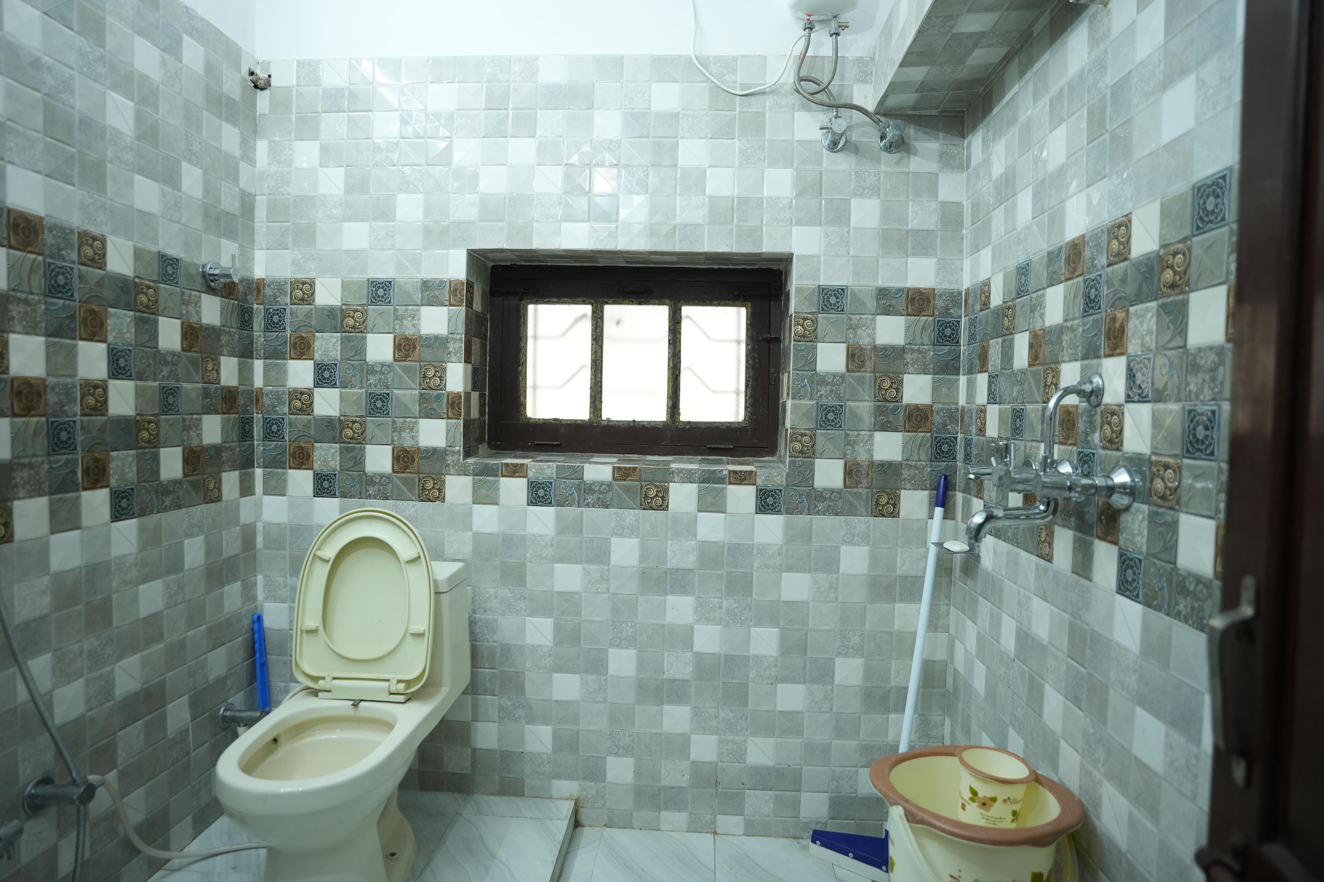 Heritage Homestay Prayagraj - Tap to explore photos