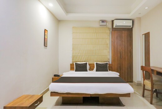 Hotel O Nirvana Lodge