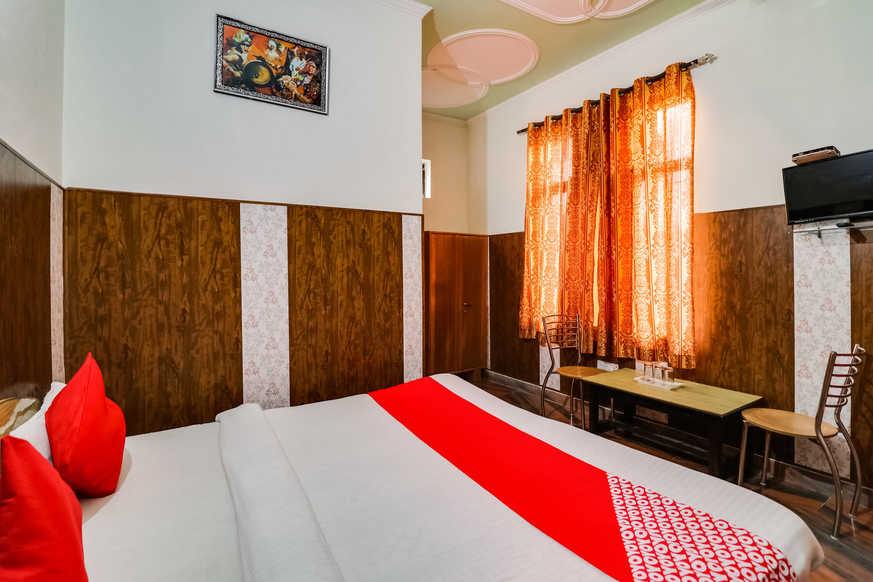 Hotel O Bhagirathi Palace - Tap to explore photos