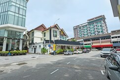 Townhouse Oak Melaka Near Dataran Pahlawan Formerly Ideals Hotel, Malacca