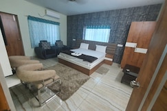 KAVURI GRAND, Bapatla