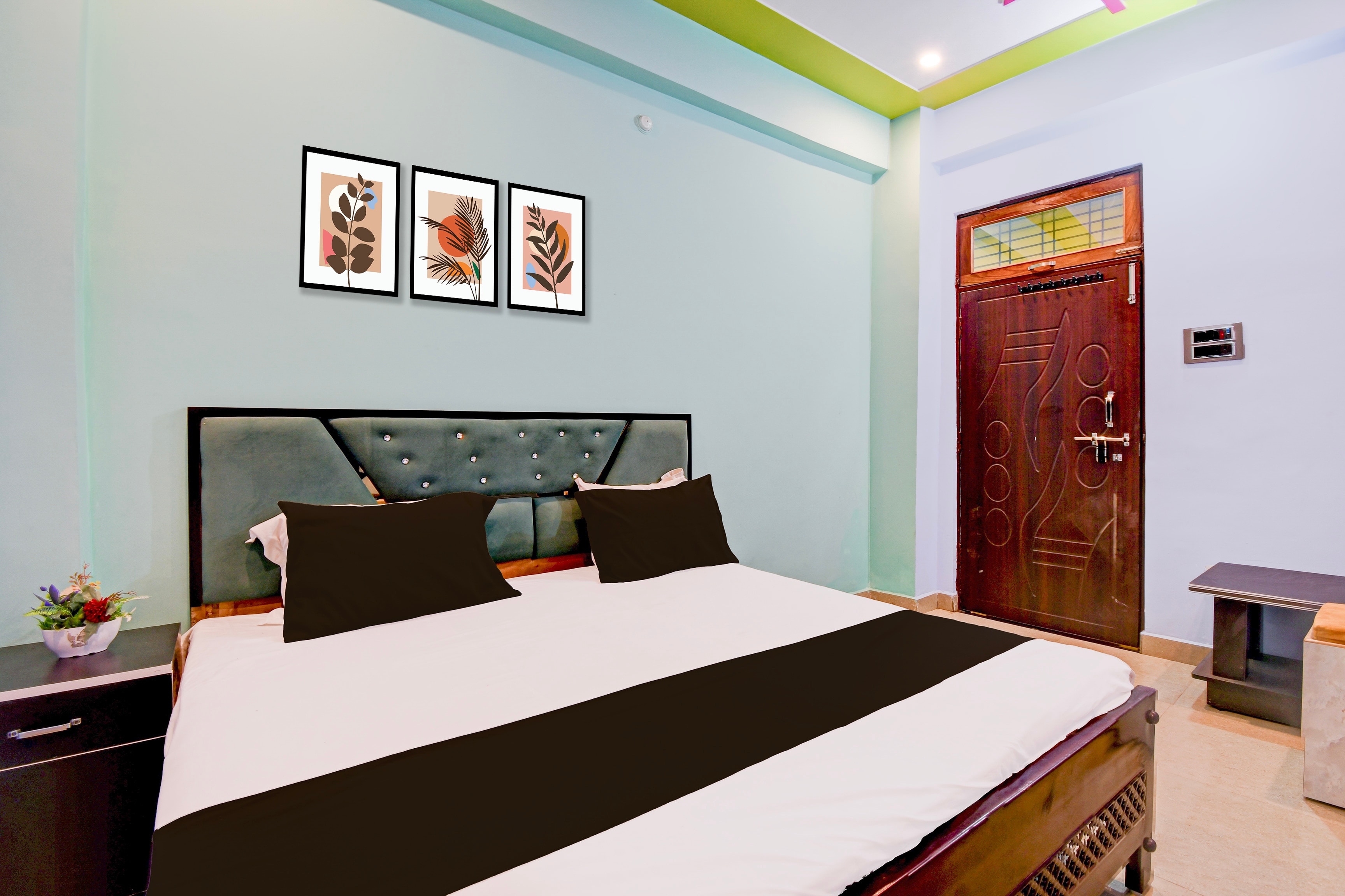 Hotel O Ramada - Tap to explore photos