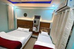 RV INN Deluxe AC Room with private bath, Varanasi