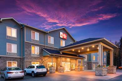 Best Western Plus Chena River Lodge - Tap to explore photos