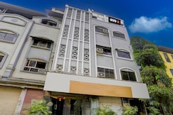 Hotel O Royal Inn, Ulhasnagar