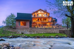 StayVista at Cinnamon @ Swiss Chalet , Gulmarg