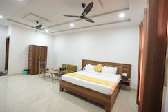 Dream World Hotel, Agra