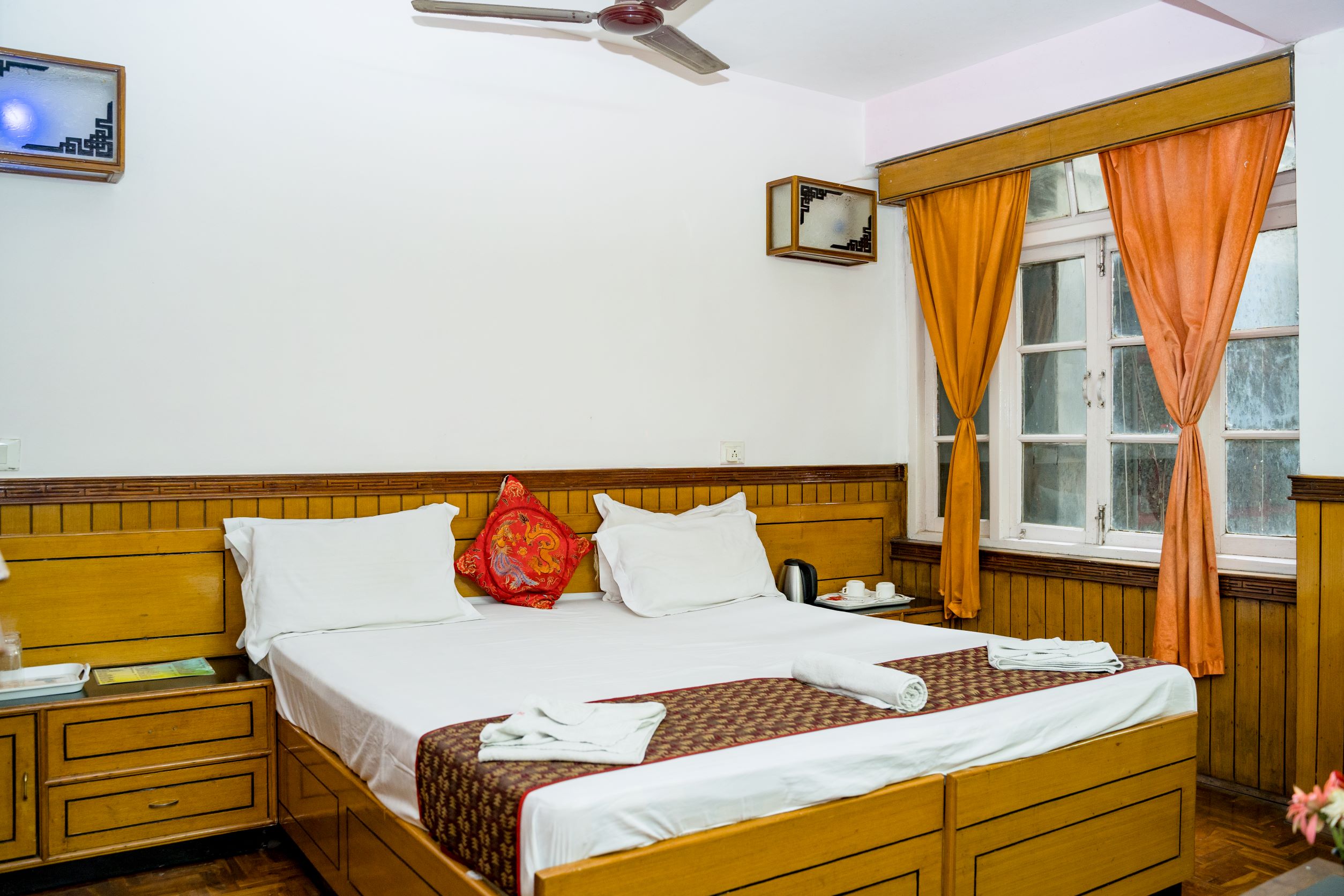 Doma Residency ( MG Marg ) - Tap to explore photos