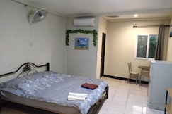 Walking Street Encore hotel, Pattaya