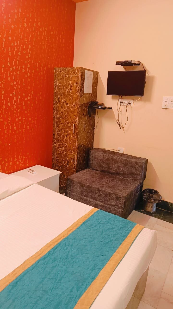 Hotel Swasthik Residency - Tap to explore photos
