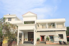 Shrushti Resort, Gangapur, Maharashtra