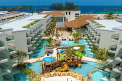 Phuket Emerald Beach Resort, Phuket