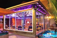 Rashu Hiyaa, Maldives