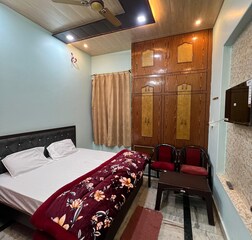 Luxary AC Room