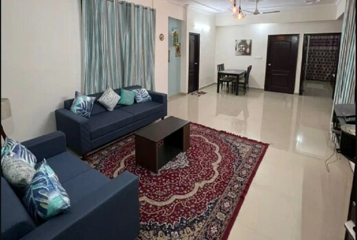 Lovely 2BR Apartment Near Hazratganj and Vidhan Sabha