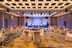 Hotel Soleil Ha Long, Trademark Collection by Wyndham, Halong