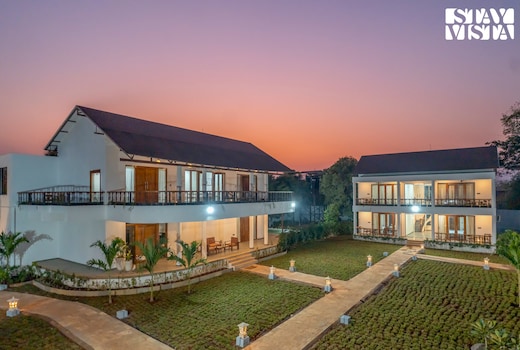 StayVista at 3 bedrooms @ Truntum