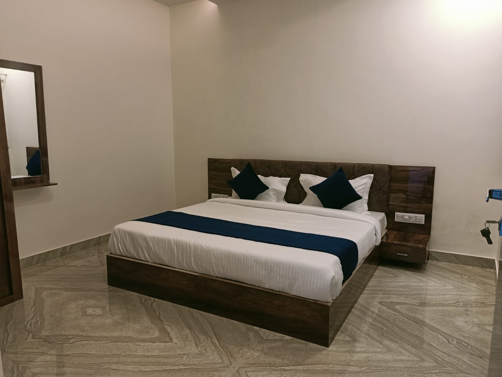 Hotel Padmashree - Tap to explore photos