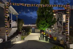 Glamping Heights Resort, Naukuchiatal