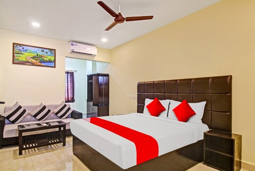 Super Hotel O Lakshmi Royal Inn