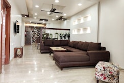 Wabi Sabi Stays | MOON 3BHK Mall Road 4 KM Free Parking, Mussoorie