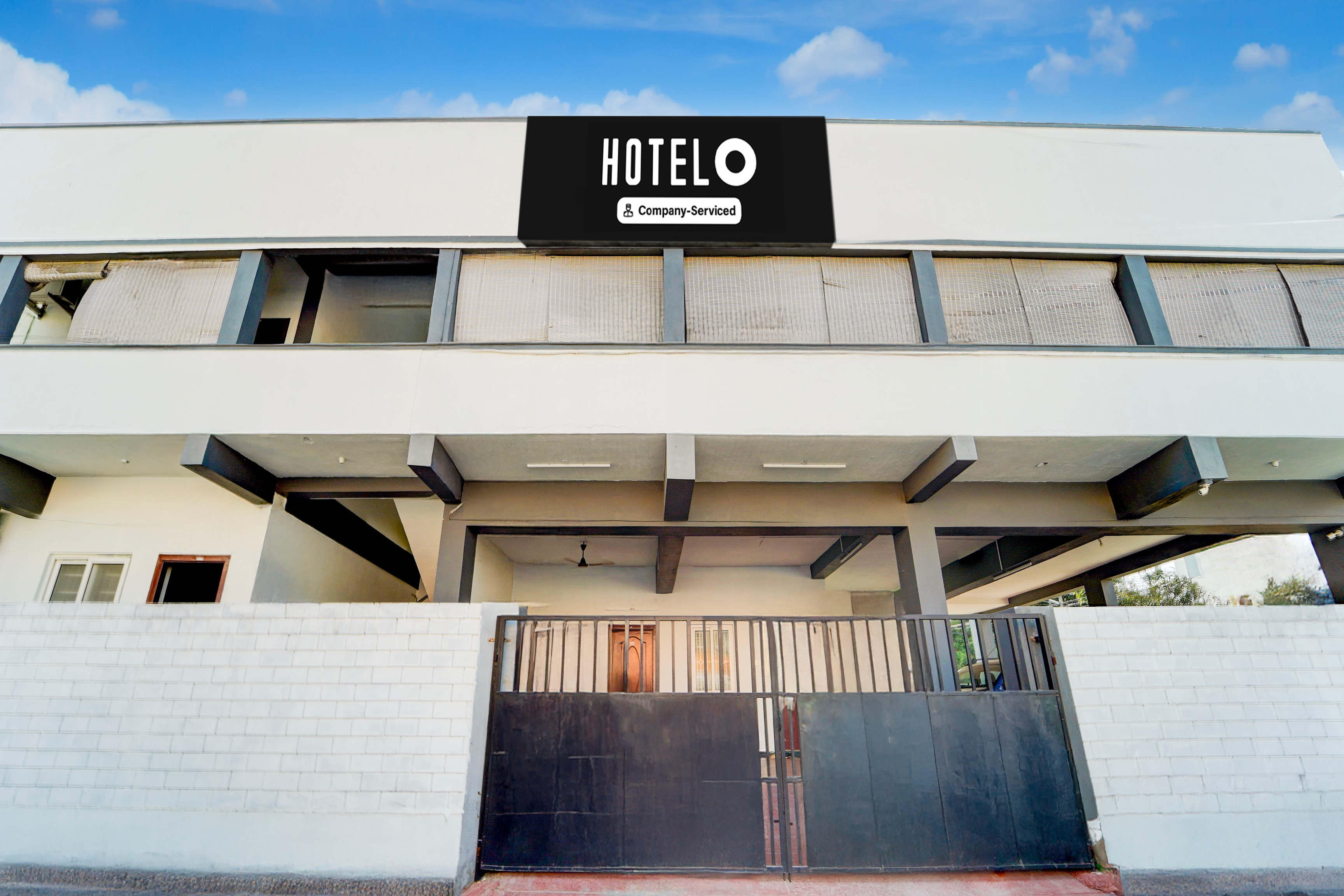 Hotel O Ramanuja Nagar Singanallur Road - Tap to explore photos