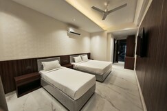 Fraz Rishikesh, Tapovan by goSTOPS, Rishikesh