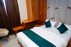 Hotel R Square Inn, Varanasi