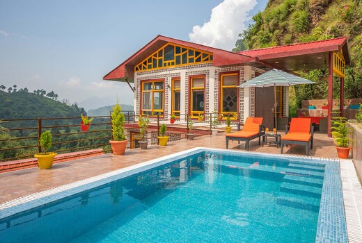 StayVista at Spirits Unplugged w/ Outdoor Pool