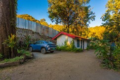 British Era Heritage Home 2 Room Near Nainital, Bhimtal