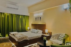 Doon luxe view stay, Dehradun