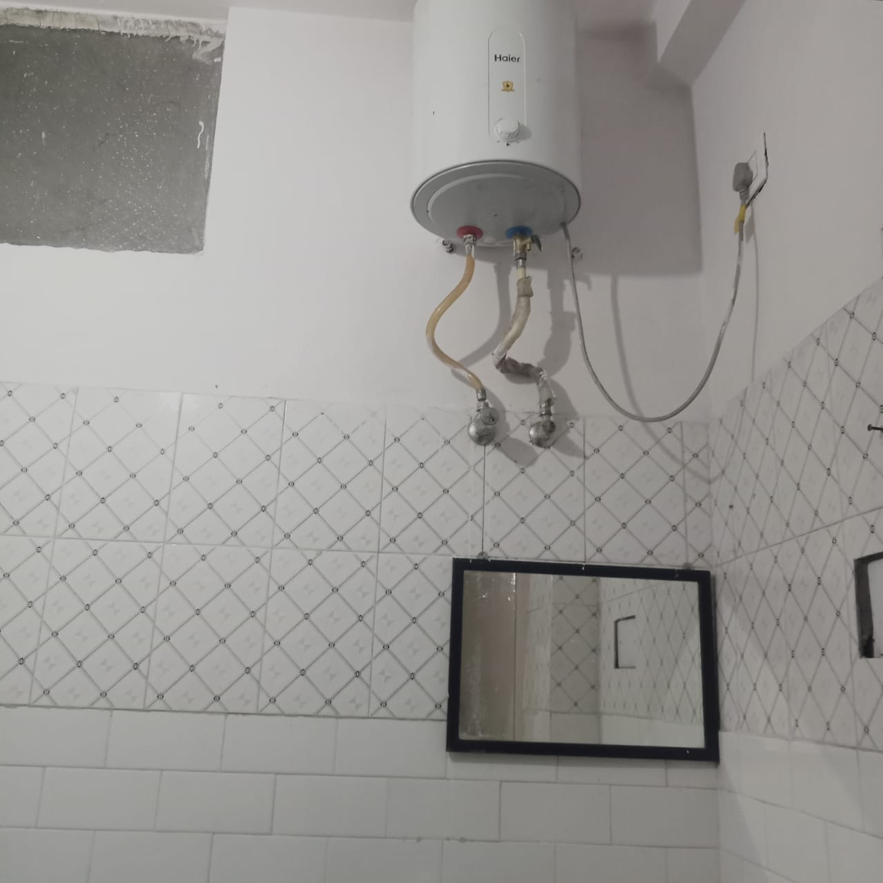 Shikha Guest House - Tap to explore photos