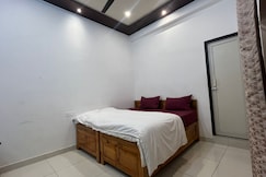 Hotel Maa Bhagwati