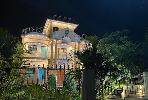 ALOamarALO Shantiniketan