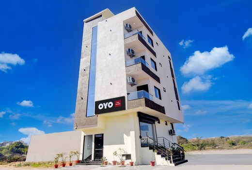 Hotel O Avondale