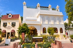 Hotel Atulyaa Taj, Agra