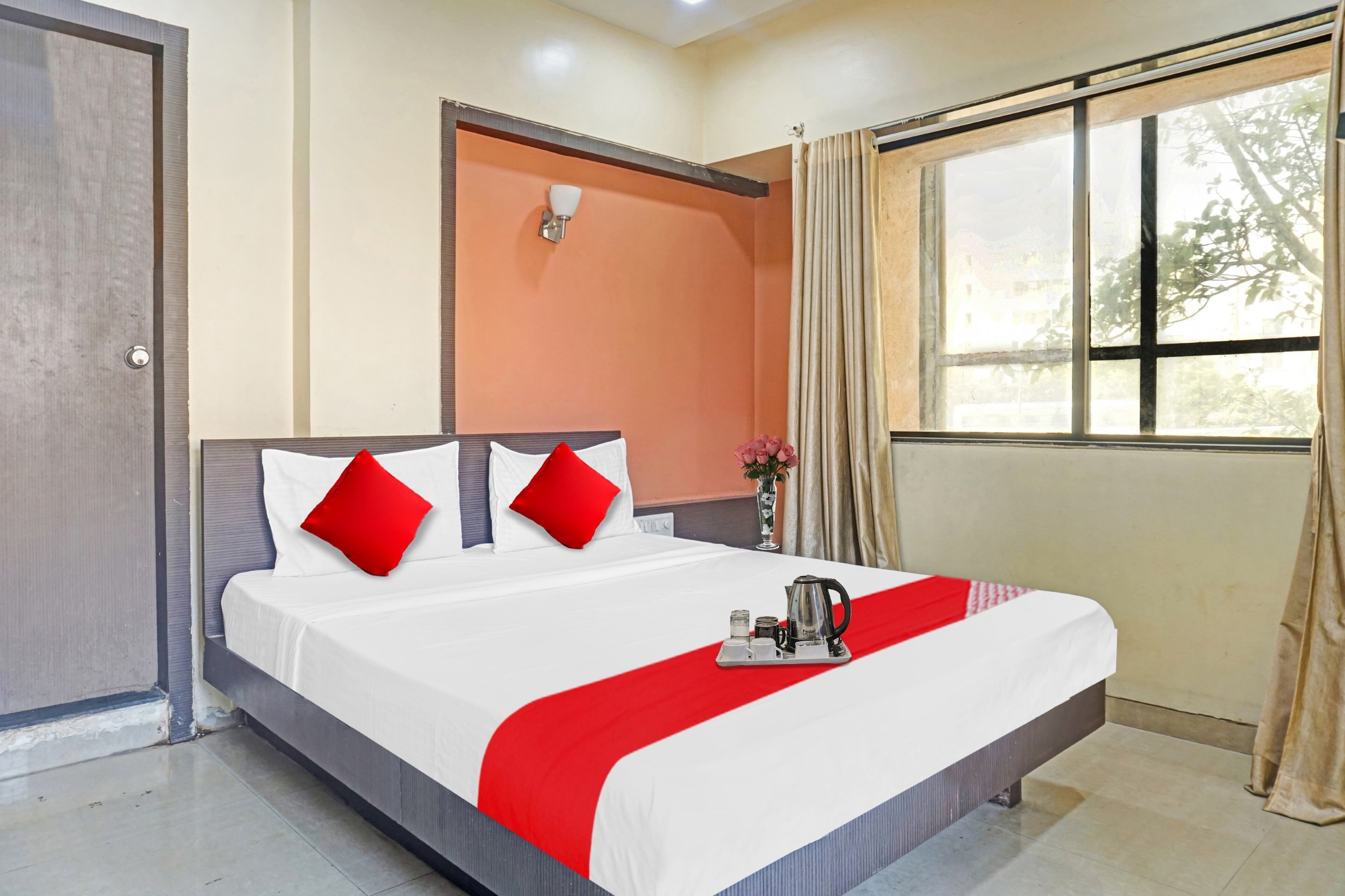 SPOT ON Laxmi Lodge - Tap to explore photos