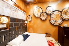 HOTEL J PRIME - Unit I - Smart & Deluxe Rooms for Families, Students, Couples, Corporates, Jalandhar