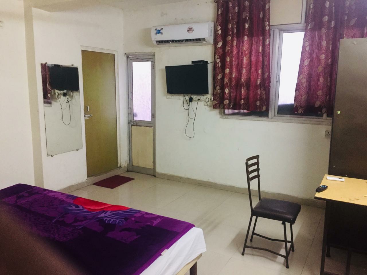 HOTEL BALAJI PRIDE - Tap to explore photos
