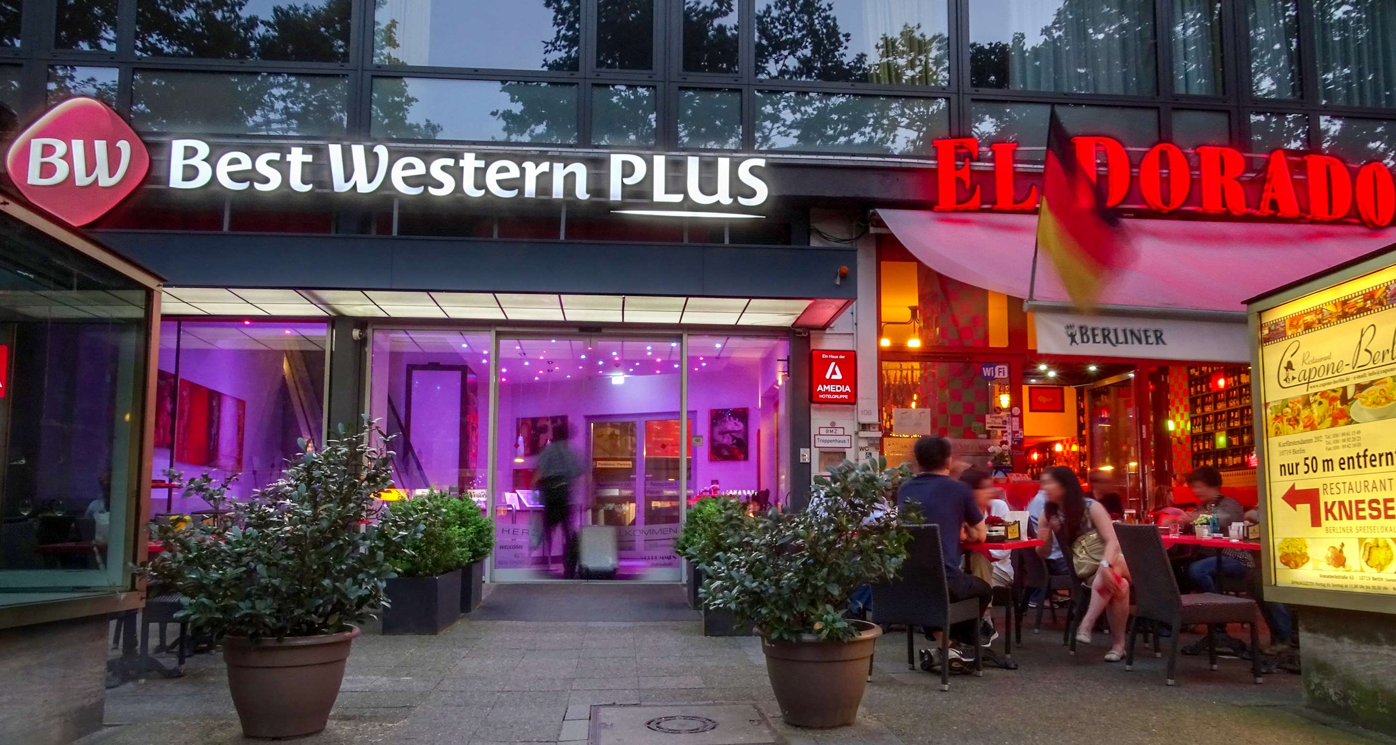 Best Western Plus Plaza Berlin Kurfuerstendamm - Tap to explore photos